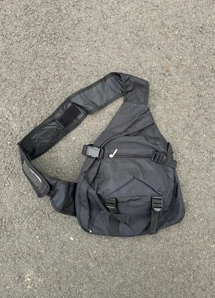 Sling bag noir technique grunge Gorpcore vintage streetwear y2k 90s archive, marque: Japan Style, état: Très bon état, 35,00 €, 37,45 € Protection acheteurs incluse