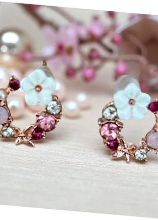 Boucles d’oreilles florales scintillantes en strass dorées & rose, marca: Boutique vintage, estado: Muito bom, €3.50, €4.38 inclui Proteção do Comprador