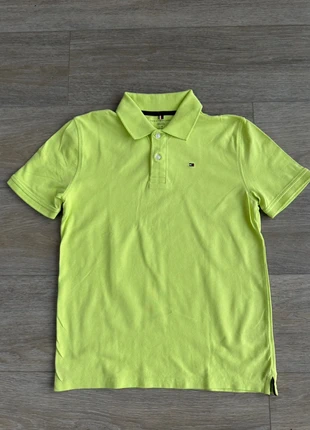Polo Tommy Hilfiger kids jongen maat 12-14 (152-164), merk: Tommy Hilfiger, staat: Heel goed, maat: 12 jaar / 152 cm, € 4,50, € 5,43 inclusief Kopersbescherming