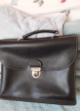 Cartable en cuir vintage, brand: Graine Pécari, condizioni: Nuovo senza cartellino, €15.00, €16.45 include la Protezione acquisti