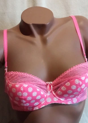 Soutien-gorge Semi-rembourré Gorteks Taille 105B, marque: Gorteks, état: Très bon état, taille: 105B, 16,00 €, 17,50 € Protection acheteurs (Pro) incluse