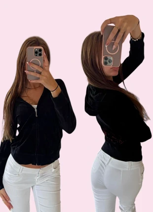 Authentic Juicy Couture 2000s Velour Zip Hoodie – Black – Vintage Y2K (M), merk: Juicy Couture, staat: Heel goed, maat: M / 38 / 10, € 39,50, € 42,18 inclusief Kopersbescherming