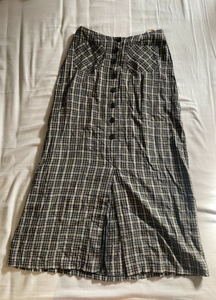 Buttoned long plaid skirt, marque: Attrattivo, état: Très bon état, taille: S / 36 / 8, 5,50 €, 6,48 € Protection acheteurs incluse