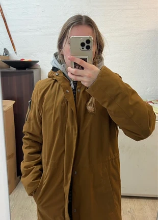 Doudoune pour l’hiver garçon marron clair longue, marque: Kiabi, état: Très bon état, taille: S, 17,00 €, 18,55 € Protection acheteurs incluse