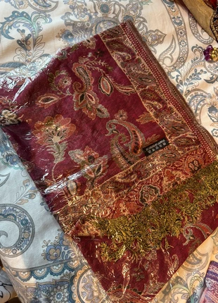 Diverse sjalen India, staat: Nieuw zonder prijskaartje, € 5,00, € 5,95 inclusief Kopersbescherming