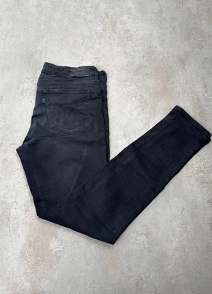 Jean Levi’s 711 Skinny Femme Noir vintage – Taille 40 (W29), marque: Noir, état: Très bon état, taille: L / 40 / 12, 21,00 €, 22,75 € Protection acheteurs incluse