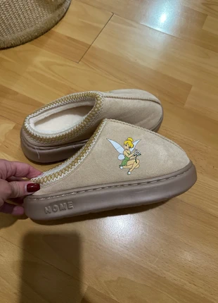 Pantoufle fée clochette, marque: Primark, état: Neuf avec étiquette, taille: 39, 6,00 €, 7,00 € Protection acheteurs incluse