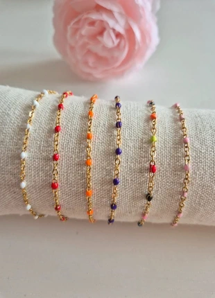 Lot de 3 bracelets en acier inoxydable perles en résines style gigi C, merk: Gigi, staat: Heel goed, € 18,00, € 19,60 inclusief Kopersbescherming