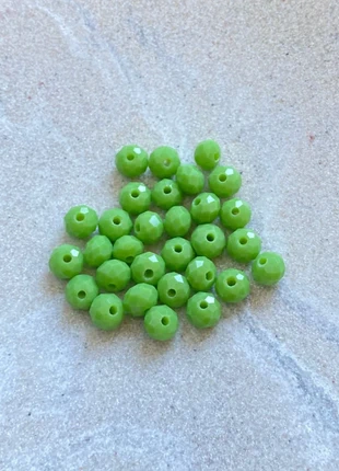 Perles rondelles à facettes en verre vert 6x4mm - PVE8-8, état: Neuf avec étiquette, 2,30 €, 3,12 € Protection acheteurs (Pro) incluse