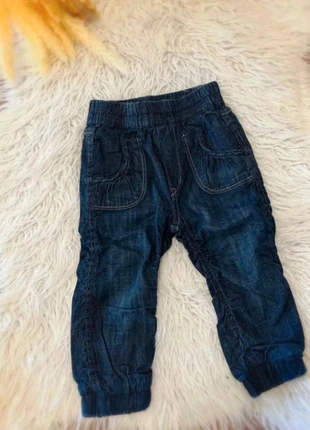 Jeans Fille- Loose -T.24/36 mois, marke: Loose, zustand: Gut, größe: 24–36 Monate / 92, 3,50 €, 4,38 € inklusive Vinted-Käuferschutz