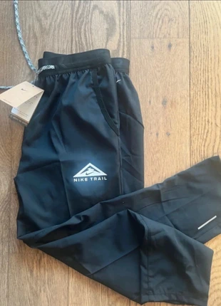 🔥 Bas Nike Running Trail – taille L, qualité 1.1, neuf et jamais porté !, brand: Nike, condition: New with tags, size: XL, €65.00, €68.95 includes Buyer Protection