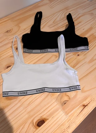 Magnifique lot de 2 brassières Undiz-Taille M-, marque: Undiz, état: Très bon état, taille: M, 2,80 €, 3,64 € Protection acheteurs incluse