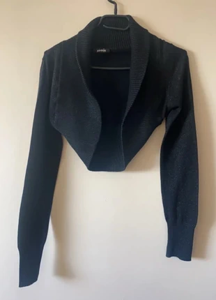 Gilet court pailleté idéal à l’approche des fêtes Pimkie Taille 38, marca: Pimkie, estado: Muito bom, tamanho: M / 38 / 10, €6.00, €7.00 inclui Proteção do Comprador