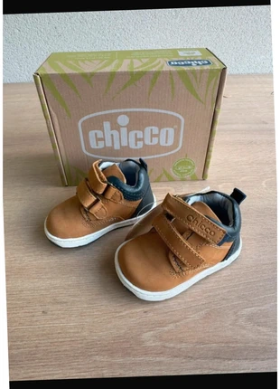 Chicco bottines garçon nubuk marron et noir – pointure 18, marque: Chicco, état: Neuf avec étiquette, taille: 18, 12,00 €, 13,30 € Protection acheteurs (Pro) incluse