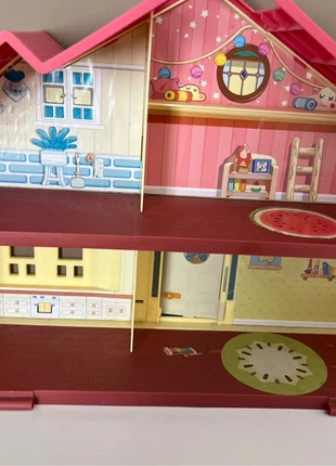 Maison de Bluey vide, marque: Bluey, état: Bon état, taille: 3 ans / 98 cm, 13,00 €, 14,35 € Protection acheteurs incluse