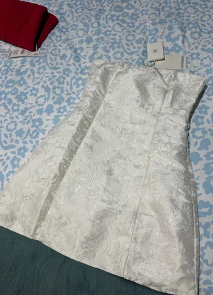 Vestito raso Peppermayo, brand: Peppermayo, condizioni: Nuovo con cartellino, taglia: XS / IT 38 / EU 34, €55.00, €58.45 include la Protezione acquisti