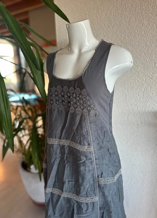 Robe kaki légère - MADO des autres, brand: MADO, condition: Good, size: L / 40 / 12, €3.00, €3.85 includes Buyer Protection