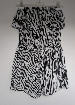 Zwart-witte zebra print jumpsuit maat S, brand: Vero Moda, condizioni: Ottime, taglia: S / IT 40 / EU 36, €5.00, €5.95 include la Protezione acquisti