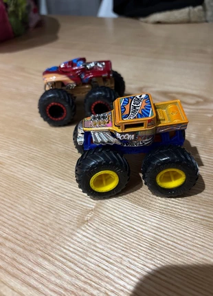 Lot de Hotwheels, marke: Hot Wheels, zustand: Sehr gut, größe: 4 Jahre / 104, 5,00 €, 5,95 € inklusive Vinted-Käuferschutz