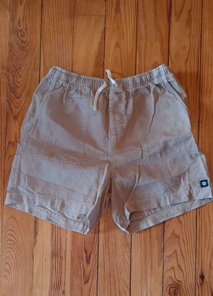 Short Element, marque: Element, état: Bon état, taille: M, 40,00 €, 42,70 € Protection acheteurs incluse