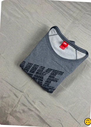 sweat rally boyfriend fit logo crew w femme taille L (petit défaut voir photo), brand: Nike, condition: Good, size: L / 40 / 12, €12.00, €13.30 includes Buyer Protection