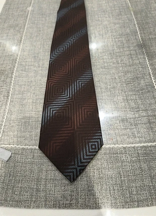 Cravatta marrone e azzurra in seta 2, marque: Vintage Dressing, état: Très bon état, 1,00 €, 1,75 € Protection acheteurs (Pro) incluse