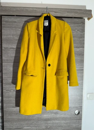 Manteau jaune Trafaluc (Zara), brand: Zara, condition: Very good, size: XS / 34 / 6, €20.00, €21.70 includes Buyer Protection