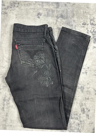 Jean Levi’s vintage women Noir W29 L30 Coupe Droite, marque: Levi's, état: Très bon état, taille: M / 38 / 10, 8,00 €, 9,10 € Protection acheteurs incluse