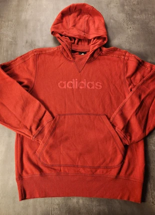 Sweat à capuche Adidas rouge streetwear taille M, marque: adidas, état: Très bon état, taille: M, 16,00 €, 17,50 € Protection acheteurs incluse