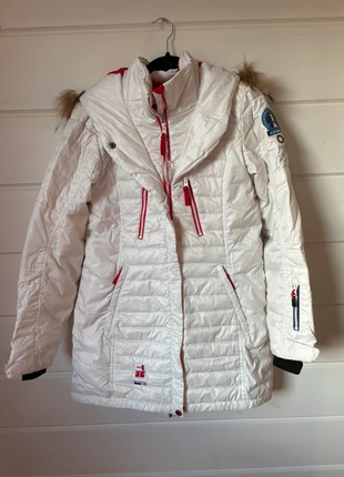 Icepeak vrouwen ski jas maat 38, merk: Icepeak, staat: Heel goed, maat: M / 38 / 10, € 35,00, € 37,45 inclusief Kopersbescherming