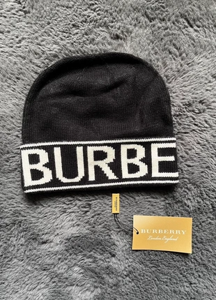 Bonnet noir burberry, marque: Burberry, état: Bon état, taille: Taille unique, 44,99 €, 47,94 € Protection acheteurs incluse