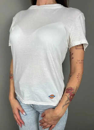 T-shirt Dickies blanc uni logo brodé - taille S femme - coton VCD 41, marque: Dickies, état: Très bon état, taille: S / 36 / 8, 5,00 €, 5,95 € Protection acheteurs (Pro) incluse