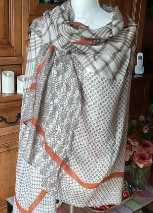 Foulard beige & marron, brand: La Compagnie du Foulard, condition: New with tags, €10.00, €11.20 includes Buyer Protection