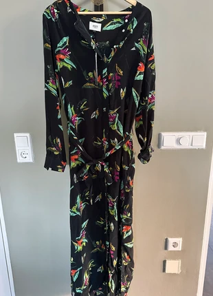 Nieuwe jurk van POM Amsterdam, merk: POM Amsterdam, staat: Nieuw met prijskaartje, maat: L / 40 / 12, € 40,00, € 42,70 inclusief Kopersbescherming