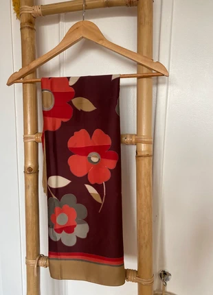 Foulard vintage fleurs, marque: Inconnu, état: Bon état, 3,00 €, 3,85 € Protection acheteurs incluse