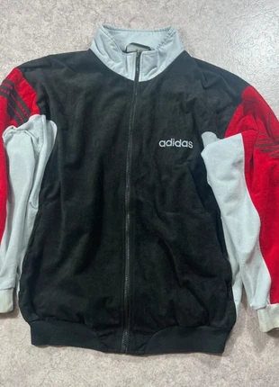 Veste Trackjacket Adidas vintage peau de pêche noir & rouge / Taille M, marque: adidas, état: Très bon état, taille: M, 40,00 €, 42,70 € Protection acheteurs incluse