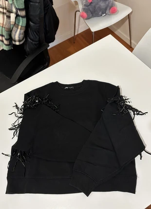 Sweat femme à frange et strass, marca: Zara, estado: Muito bom, tamanho: S / 36 / 8, €7.00, €8.05 inclui Proteção do Comprador