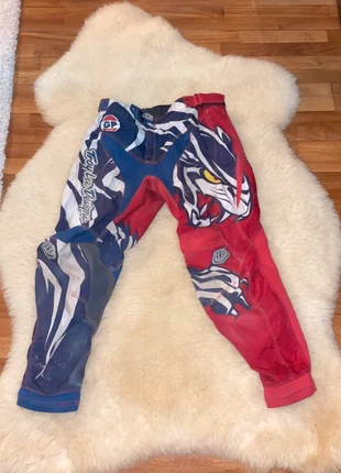 Pantalon enfant pour vélo, marque: Troy Lee Designs, état: Satisfaisant, taille: 8 ans / 128 cm, 10,00 €, 11,20 € Protection acheteurs incluse