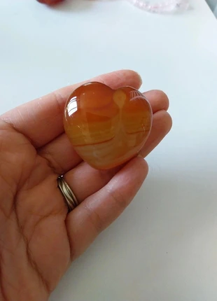 Coeur en cornaline, marque: Camille Ambiance Nature, état: Comme neuf, 15,00 €, 16,45 € Protection acheteurs incluse