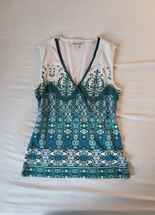 Wrap-front top S, merk: Biaggini, staat: Heel goed, maat: S / 36 / 8, € 4,20, € 5,11 inclusief Kopersbescherming