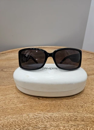 Occhiali da sole YvesSaintLaurant YSL 6220/S 807BN neri da donna con custodia originale, marque: Yves Saint Laurent, état: Très bon état, 35,00 €, 37,45 € Protection acheteurs incluse