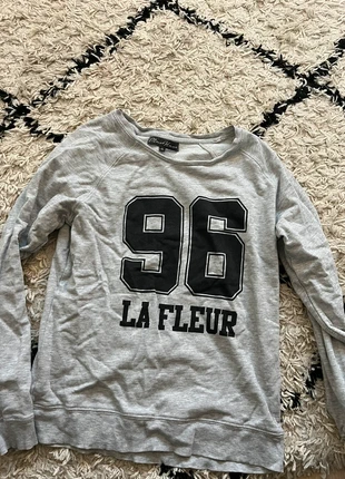 Grey sweater, marque: MustHave, état: Très bon état, taille: M / 38 / 10, 5,00 €, 5,95 € Protection acheteurs incluse