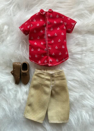 Barbie, brand: Barbie, condizioni: Ottime, taglia: Taglia unica, €6.00, €7.00 include la Protezione acquisti Pro