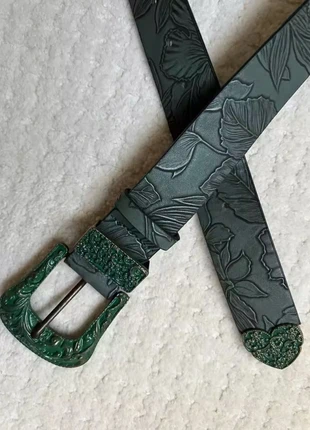 Vintage Dark Color Carved Women's Belt with Leaf Print, Versatile for Autumn and Winter Casual Belt, condition: New with tags, size: 44 inches, £6.99, £8.04 includes Buyer Protection
