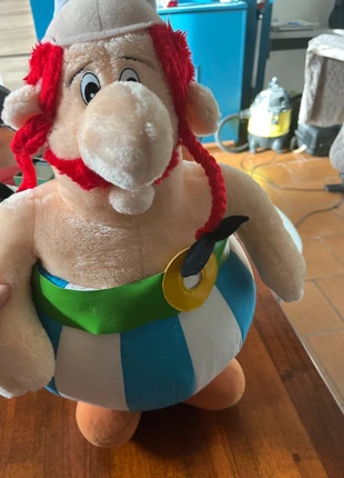 Peluche Obélix 50 cm, marque: Asterix, état: Bon état, taille: M, 12,00 €, 13,30 € Protection acheteurs incluse
