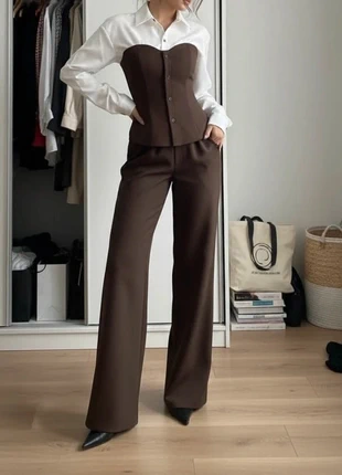 Ensemble bicolore chemise corset marron et blanc - Taille S, marke: Eloina, zustand: Sehr gut, größe: S / 36 / 8, 44,90 €, 47,85 € inklusive Vinted-Käuferschutz