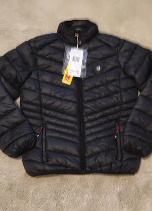 Doudoune Noire NEUVE – Taille L – Ultra Légère & Chaude – Style Nordique, brand: Geographical Norway, condition: New with tags, size: L, €44.90, €47.85 includes Buyer Protection