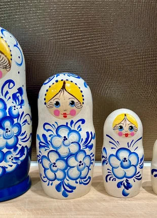 Matriochka ou Poupee russe, taille 15 cm, 5 pieces, état: Très bon état, 19,00 €, 20,65 € Protection acheteurs incluse