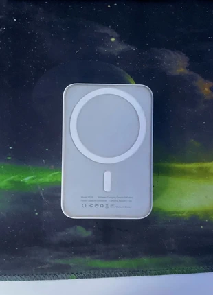 Mag safe wireless charger, brand: Yes i do, condition: New with tags, £7.00, £8.05 includes Buyer Protection