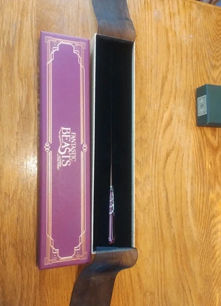 Harry Potter toverstaf Seraphina Picqueri, merk: Harry Potter, staat: Heel goed, € 20,00, € 21,70 inclusief Kopersbescherming